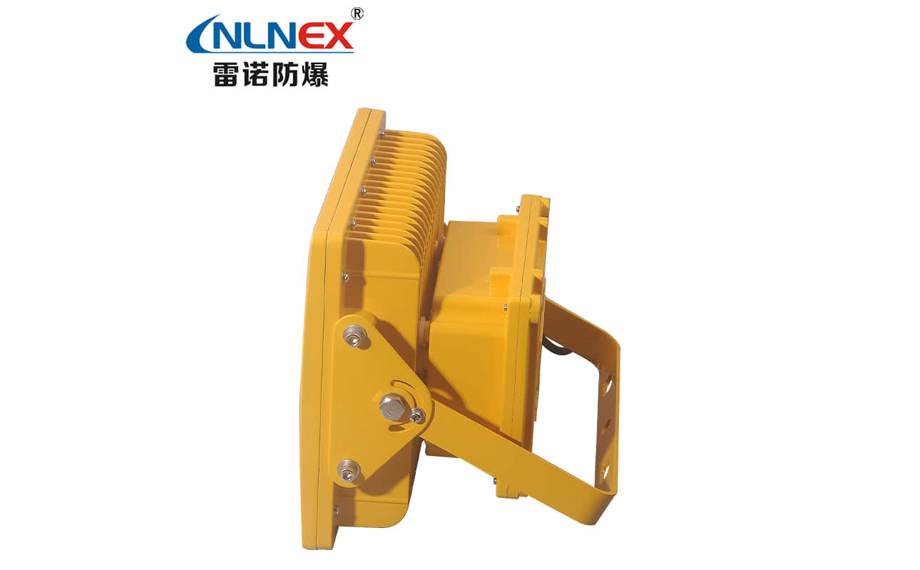 LED防爆灯 led防爆灯：雷诺防爆灯具的***选择 第3张