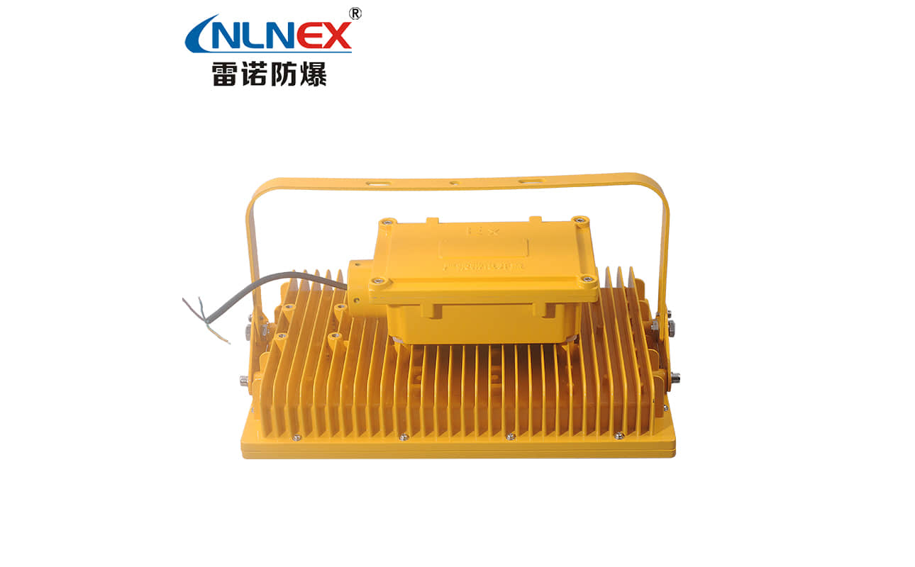 LED防爆灯 led防爆灯：雷诺防爆灯在安全照明中的***表现 第2张